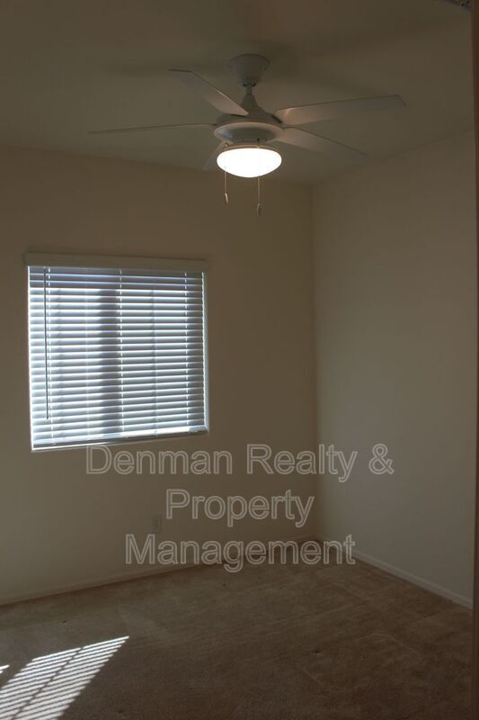 Foto del edificio - 288 W Tropical Dr