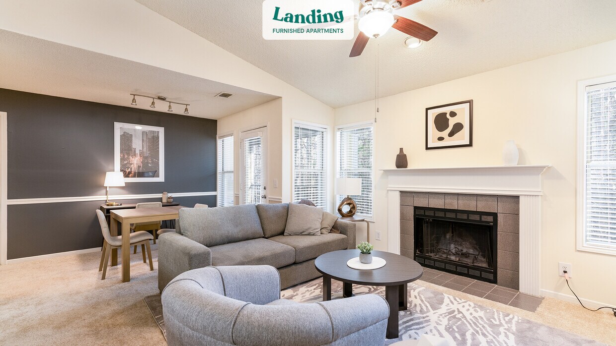 200 Crowne Club Dr Unit 17510.839927, WinstonSalem, NC 27104 Room