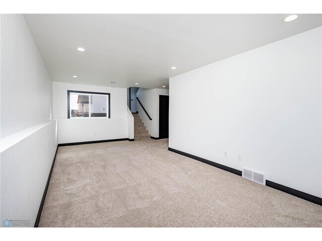 Foto del edificio - 6756 66th Ave S