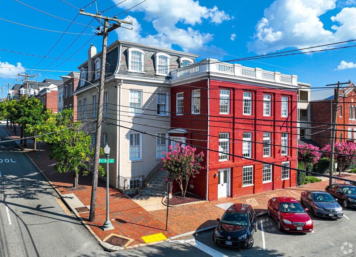 Primary Photo - 209-219 N 19th St