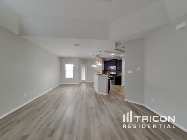 Building Photo - 4115 Grissom Park San Antonio TX