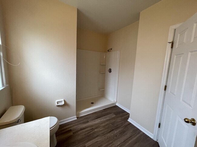 Foto del edificio - 935 Cumberland Dr