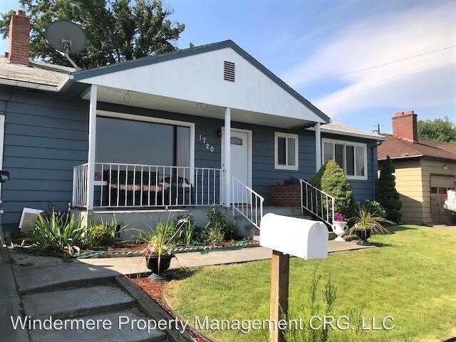 Building Photo - 3 br, 1 bath House - 1720 E 14th St