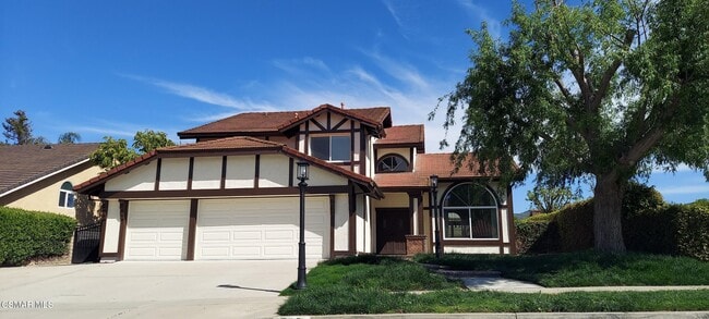 Foto del edificio - 748 Azure Hills Dr