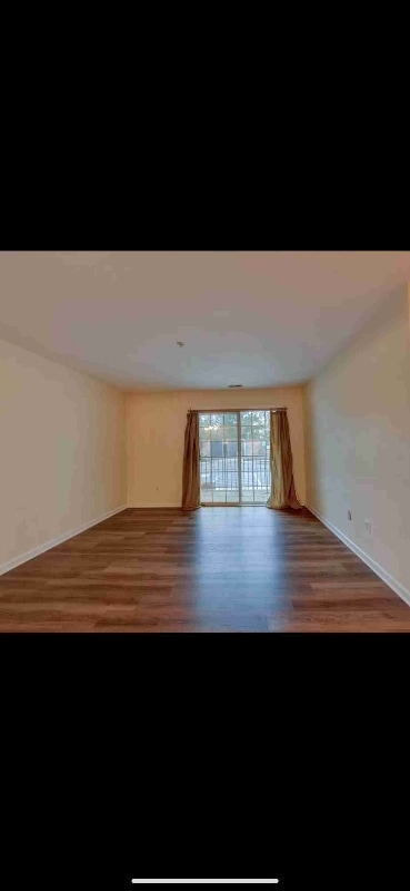 Building Photo - 517 Waterford Dr
