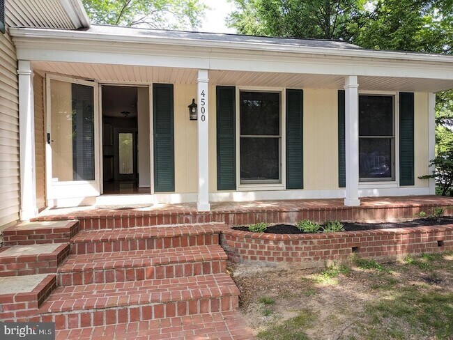 Building Photo - 4500 Stone Pine Ct