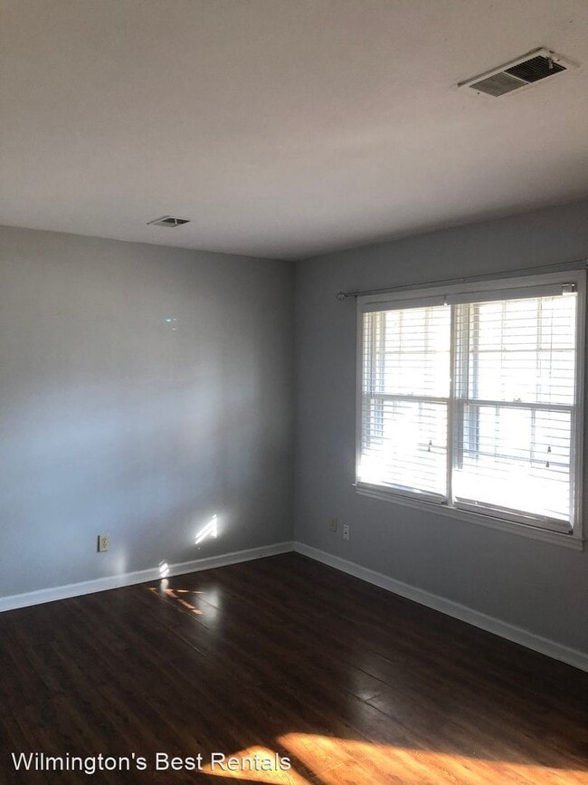Building Photo - 3 br, 2 bath House - 1001 Spring Branch Road