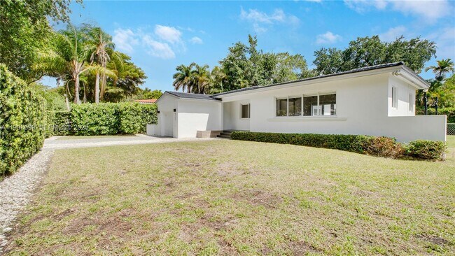 Building Photo - 5711 Marius St