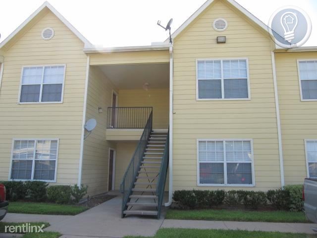 Building Photo - 20000 Saums Rd
