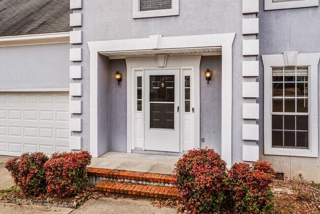 Building Photo - 251 Ashbrook Dr