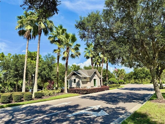 Building Photo - 10319 Willow Ridge Loop