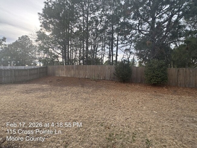 Building Photo - 115 Cross Pointe Ln