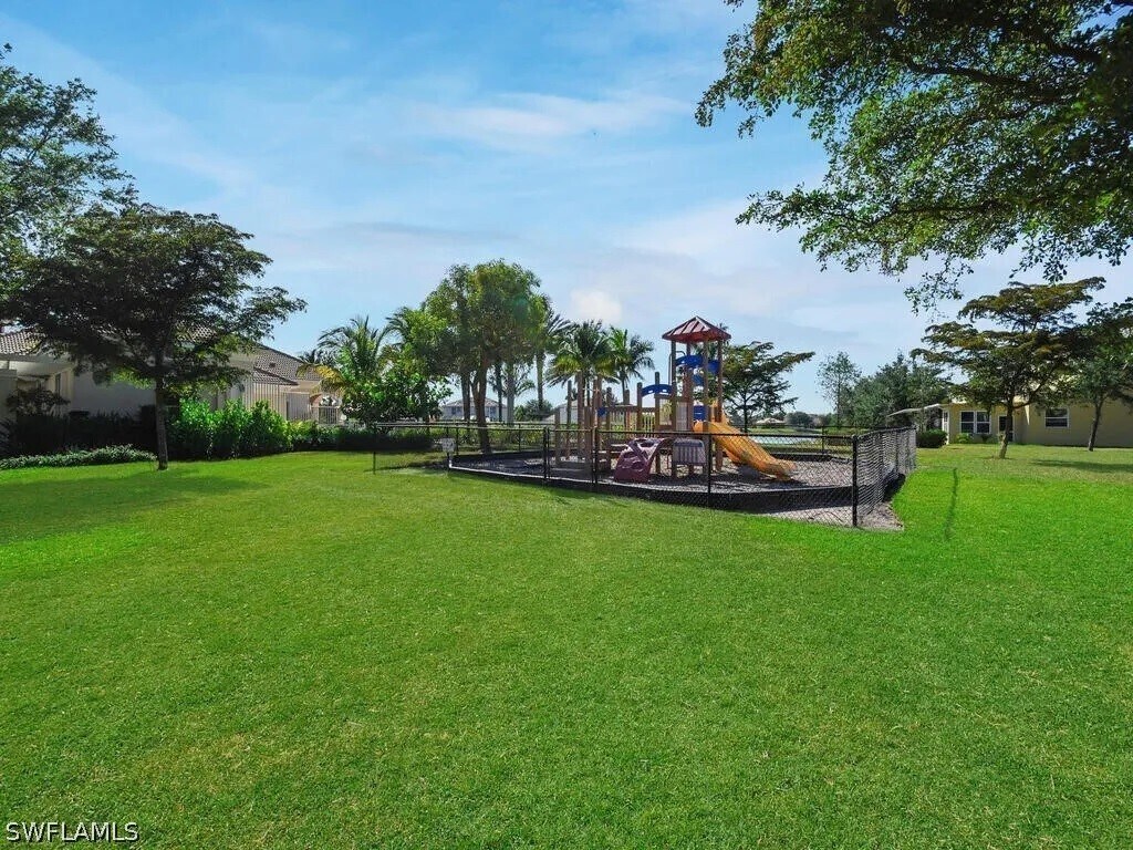Foto del edificio - 3029 Lake Butler Ct