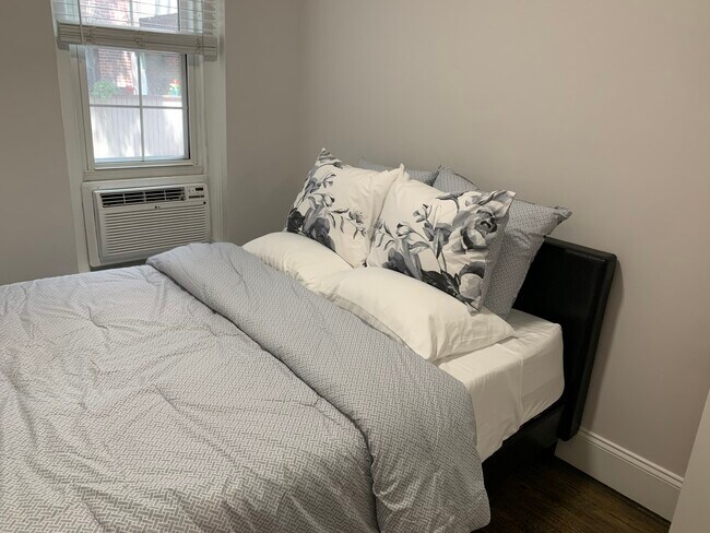 Foto del edificio - 28 Clearway St