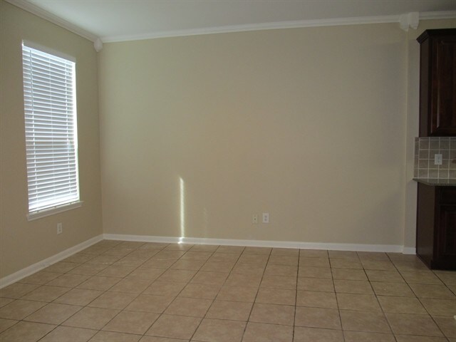 Building Photo - 3011 Chesapeake Bend Ln