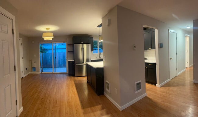 Foto del edificio - 6405 S Alder St