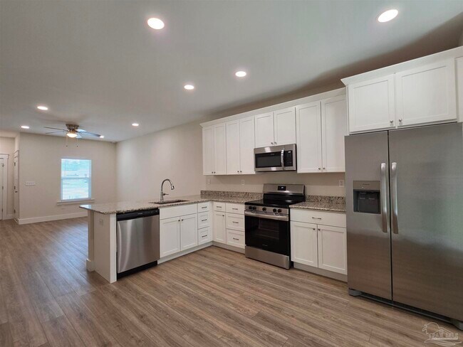 Foto del edificio - 2289 Dog Track Rd