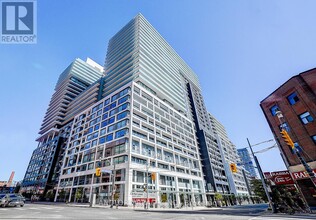 Building Photo - 135 Lower Sherbourne St
