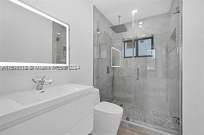 Building Photo - 6685 SW 36th St