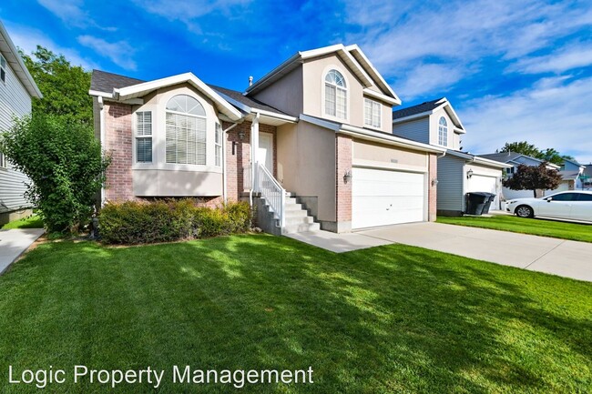 Building Photo - 4 br, 3 bath House - 5369 S. Baker Street