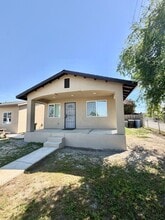 Building Photo - 1116 9th Ave