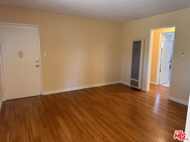 Building Photo - 5411 S Centinela Ave