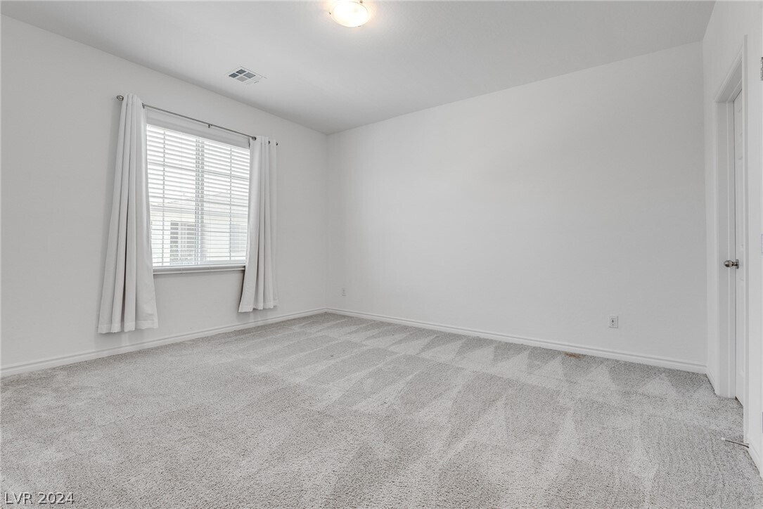 Foto del edificio - 20 Barbara Ln