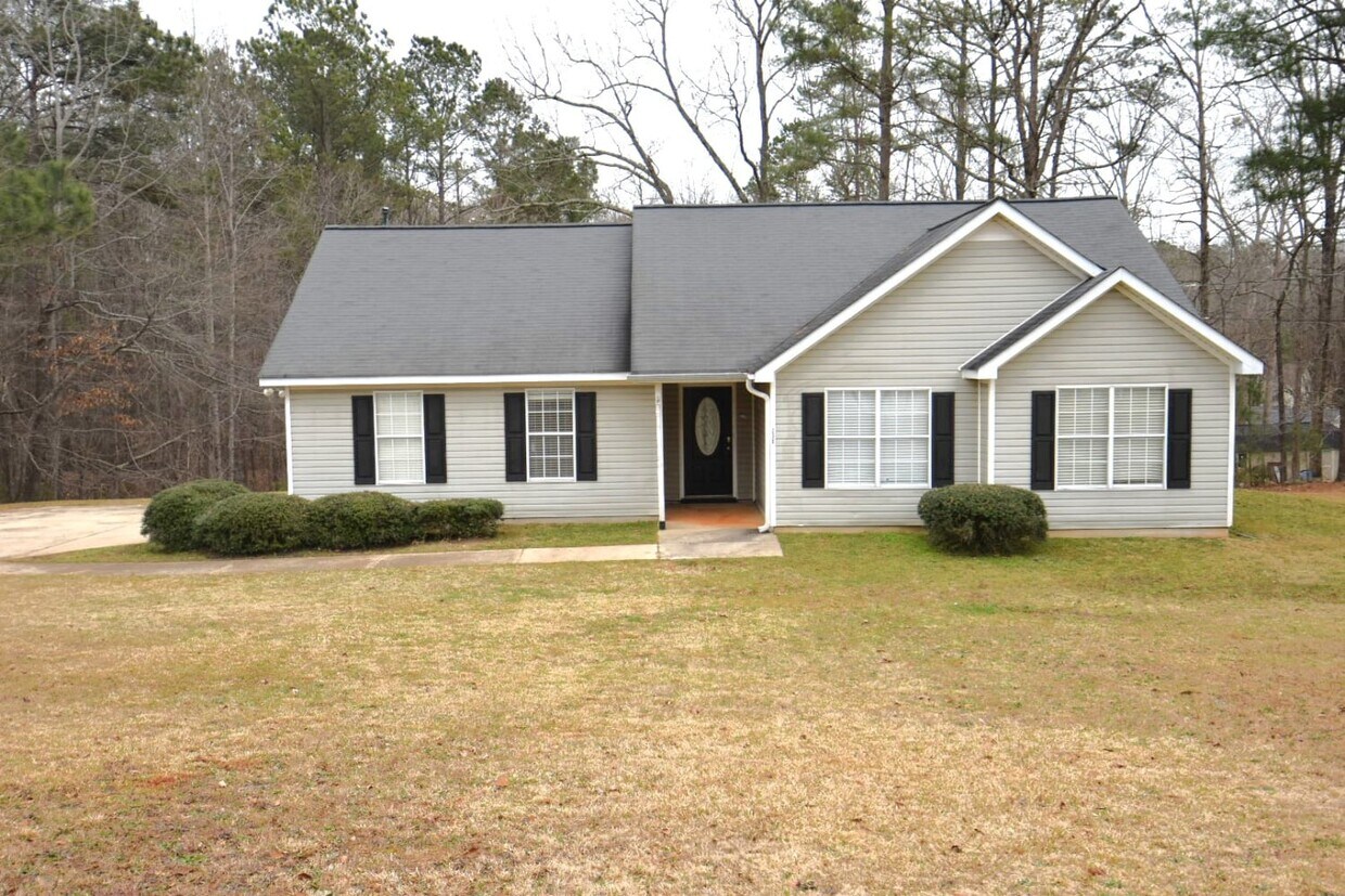 230 Cobbler Dr House Rental in Newnan, GA