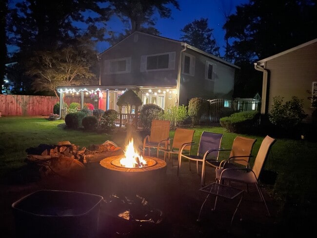 Photo - 9470 Horseshoe Island Rd House