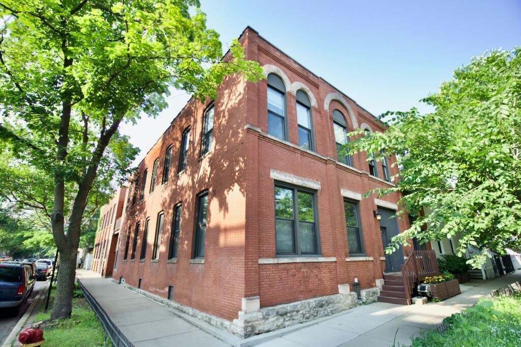 Foto principal - 1846 W Henderson St