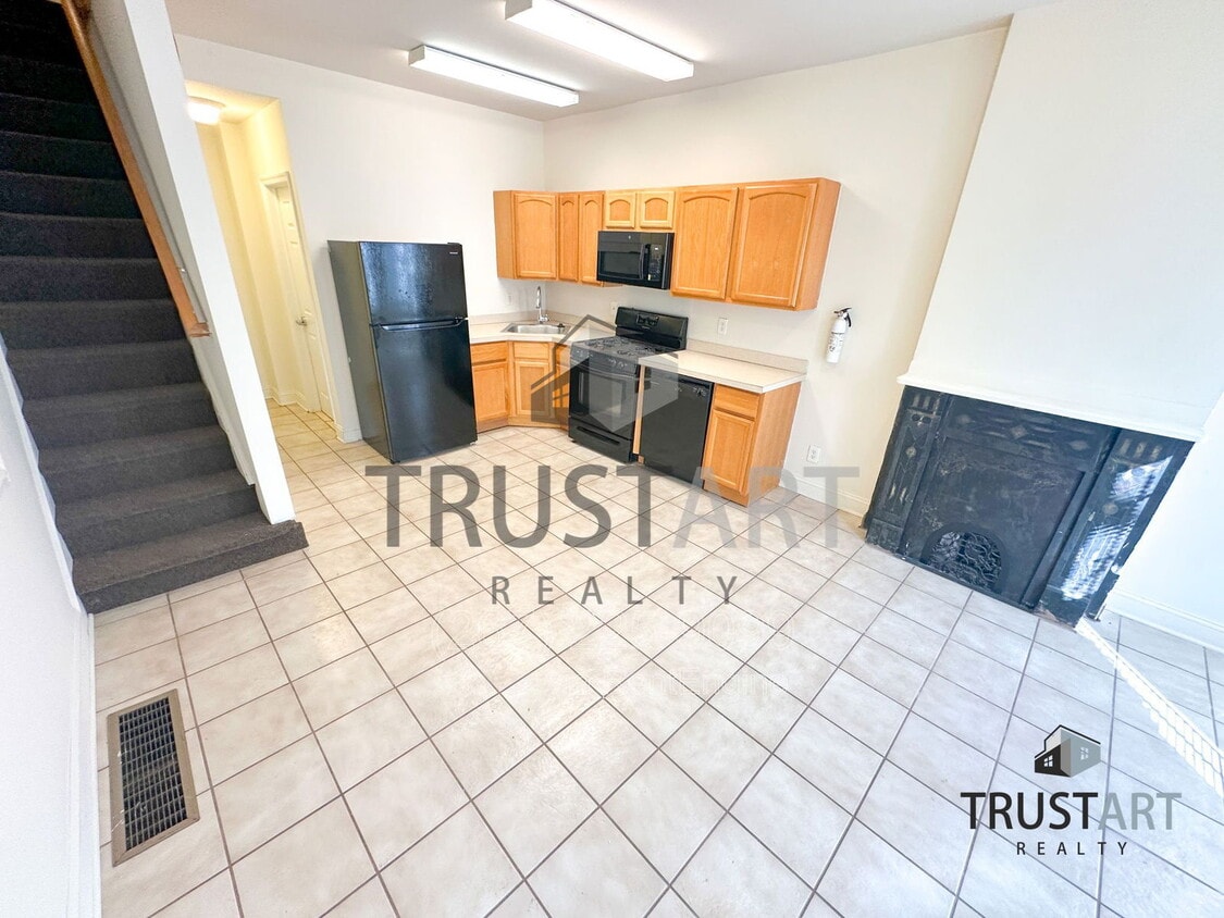 Photo - 2034 N Cleveland St