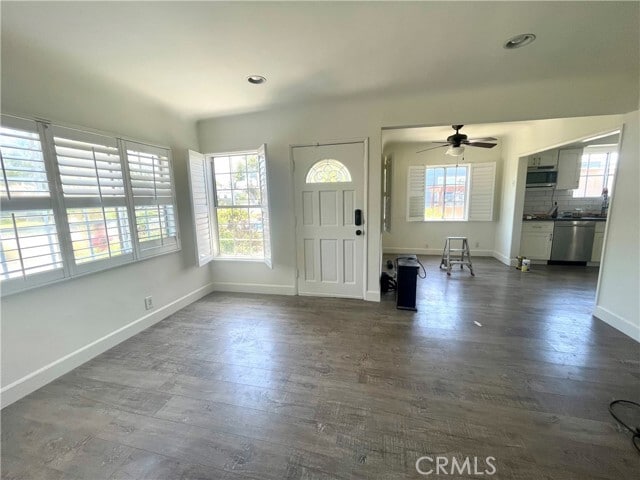 Foto del edificio - 17229 Atkinson Ave