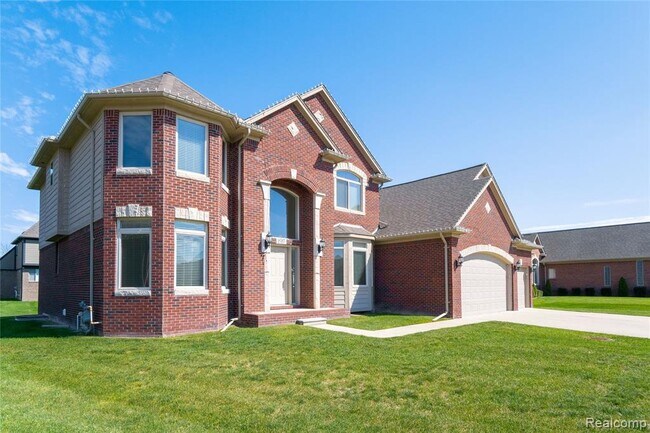 Foto del edificio - 15357 Prentice Ct