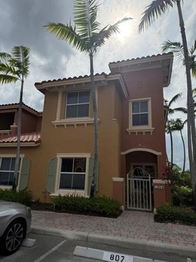 Foto del edificio - 1064 SW 144th Ave