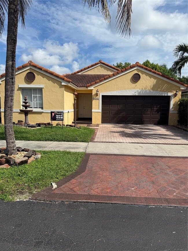 Foto del edificio - 15921 SW 82nd St