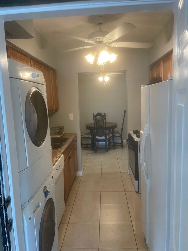 Primary Photo - 255 SW 7th St