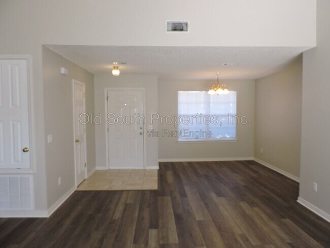Foto del edificio - 555 Batten Blvd