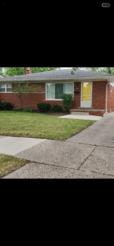 Primary Photo - 29494 Herbert St