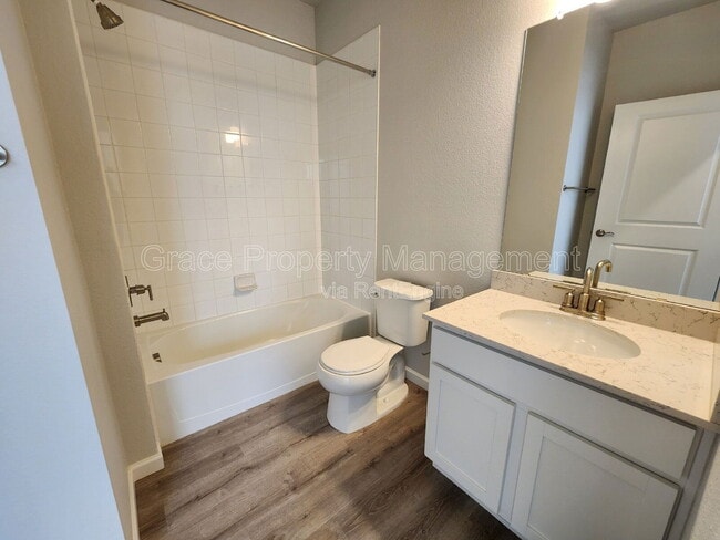 Foto del edificio - 465 Interlocken Blvd