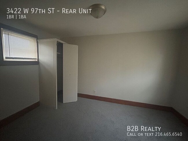 Foto del edificio - Cozy 1-Bedroom Rear Unit in West Cleveland...