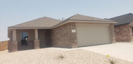 Building Photo - 513 Thicket Dr