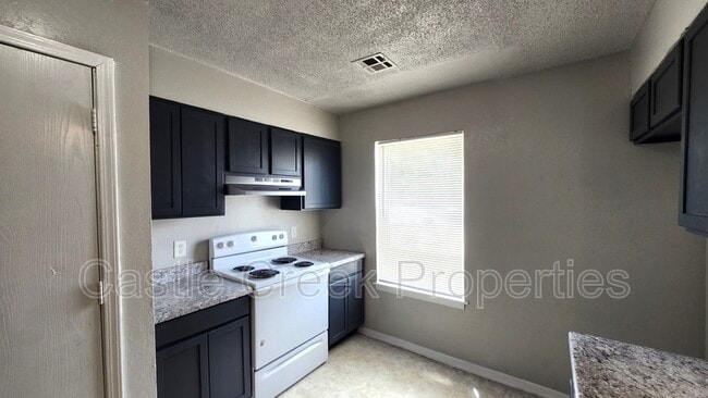 Photo - 425 NW 120th St House