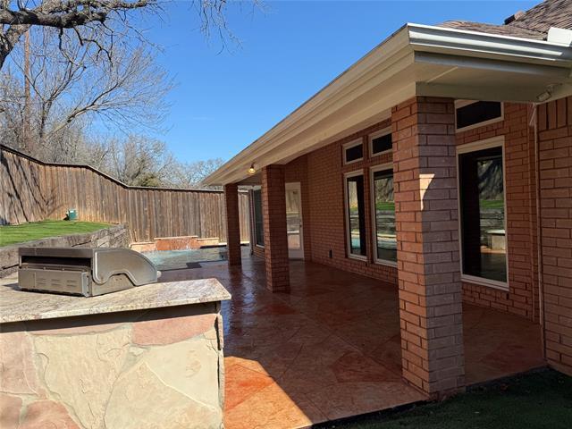Foto del edificio - 7702 Fox Chase Dr