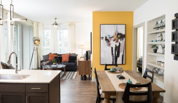 Primary Photo - Apartment for Rent