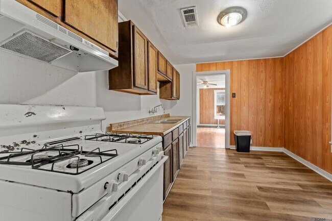 Foto del edificio - 4433 Sherwood St