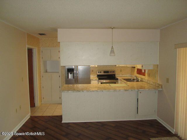 Foto del edificio - 333 Emerald Dr W