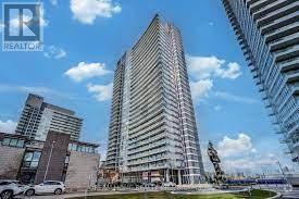 Building Photo - 121-2121 McMahon Dr