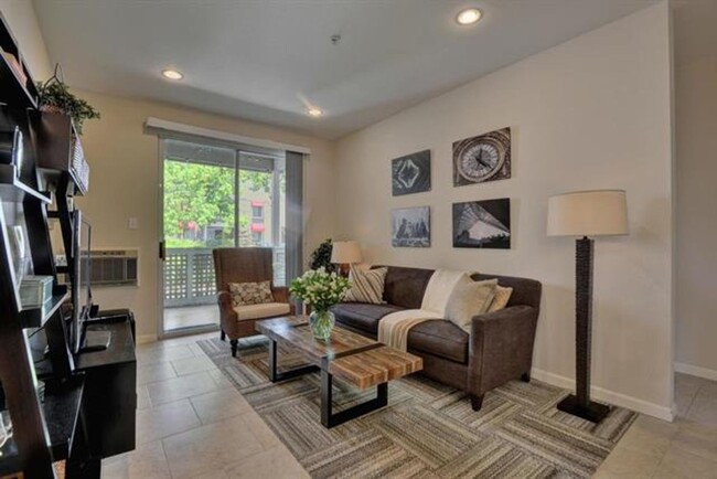 Foto del edificio - 2-Bedroom Condo in Prime Sunnyvale Locatio...