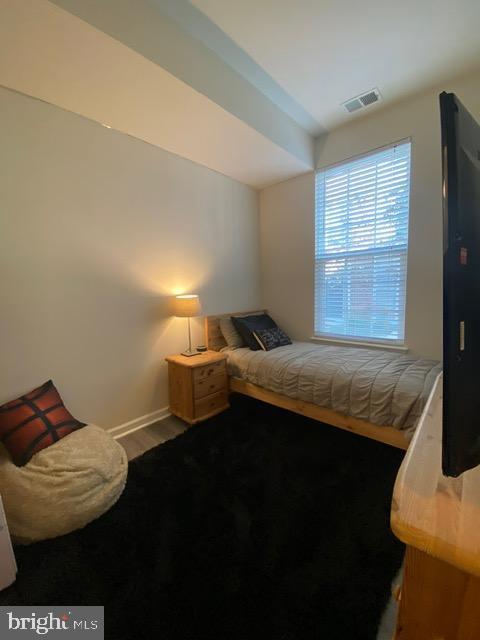 Foto del edificio - 7237 Yesterday Ln