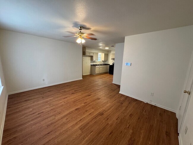 Building Photo - 3 Bed Shreveport Gem